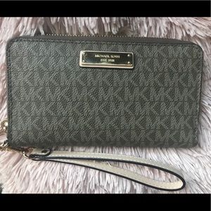 MK Wristlet Wallet